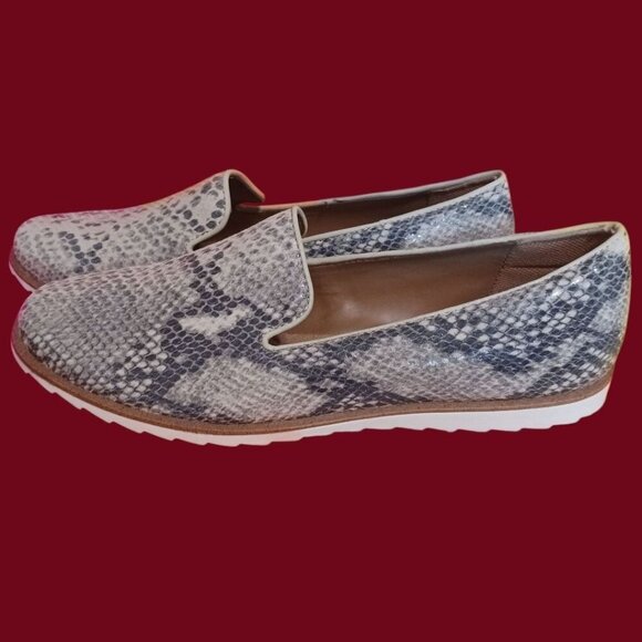 Comfortiva Ryen Womens Slip-On Shoes Cream/Black Snake Print Size 8.5M - Picture 6 of 15